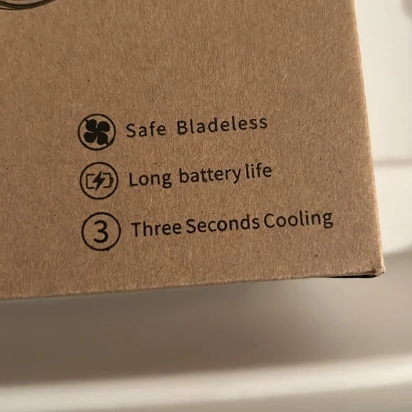 Neck fan - Picture 4 of 9